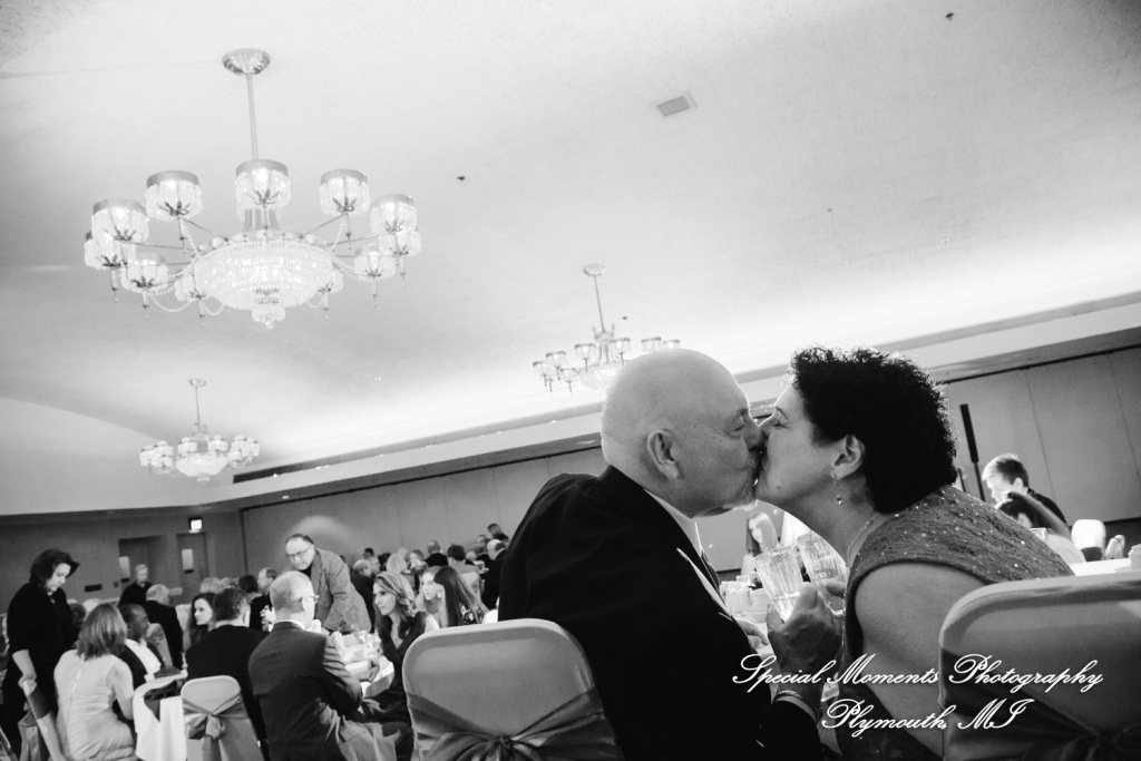 Mary Ann & Tony at Hellenic Cultural Center MI wedding photography