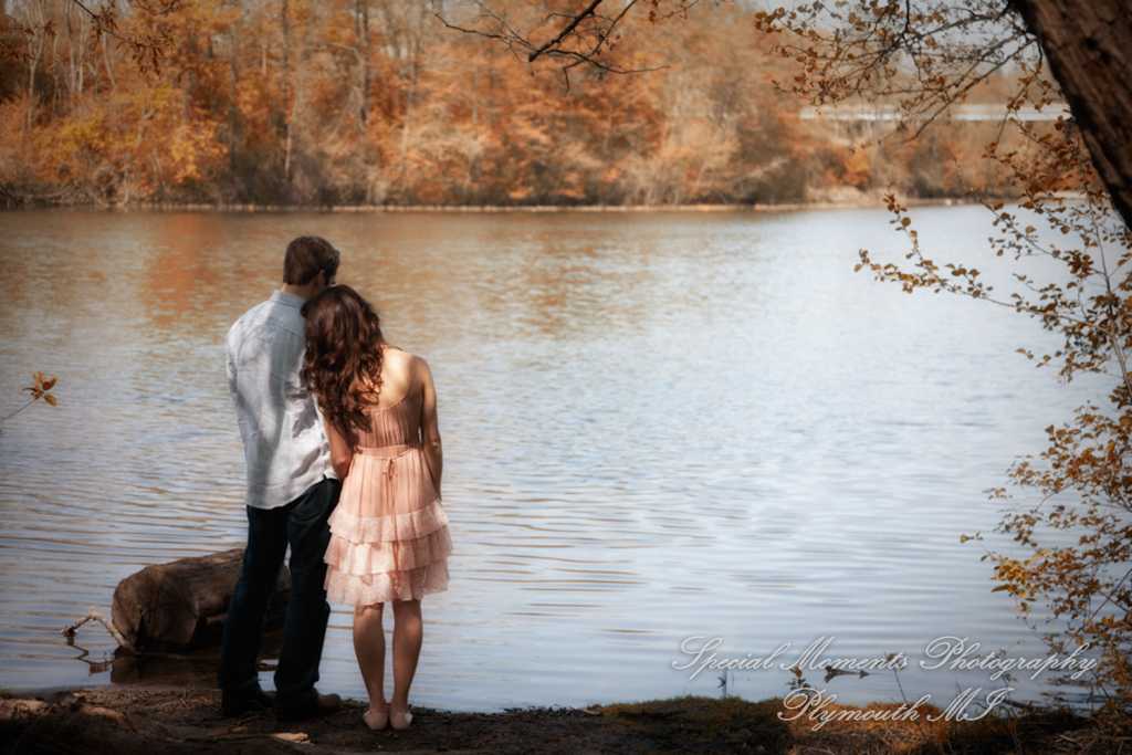 Arielle & Dave at Bandemre Park Ann Arbor MI engagement photography