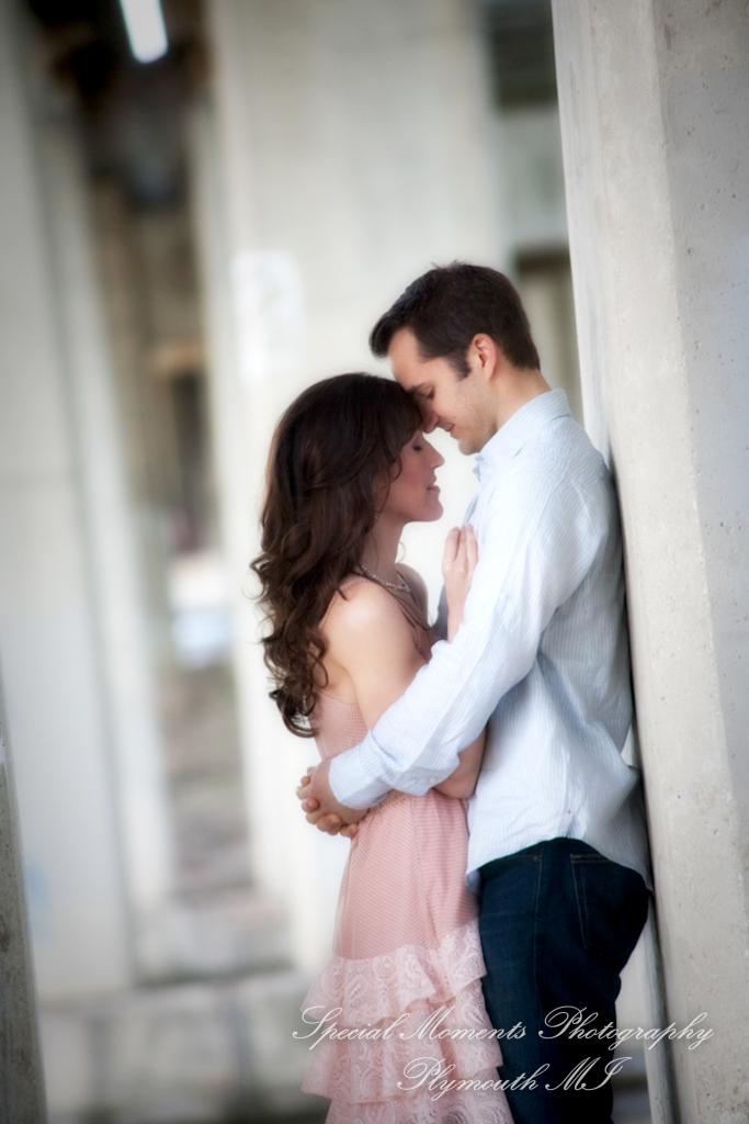 Arielle & Dave at Bandemre Park Ann Arbor MI engagement photography