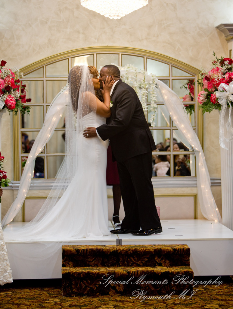 JoAnn & Kevin at Plymouth Manor Banquet Hall Plymouth MI wedding photography
