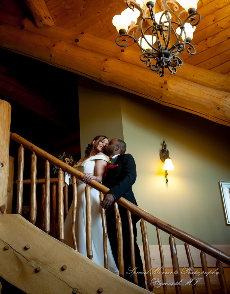 Rachel & Lamar at Sunset Cove Bed & Breakfast Pinkney MI wedding photography