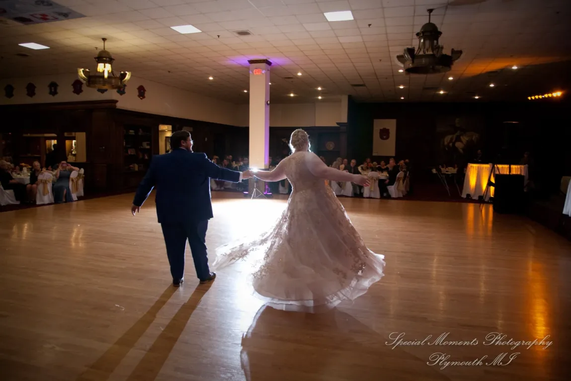 American Polish Cultural Center Troy MI wedding photograph