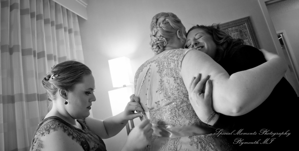 Anne & Alan at American Polish Cultural Center Troy MI wedding photography