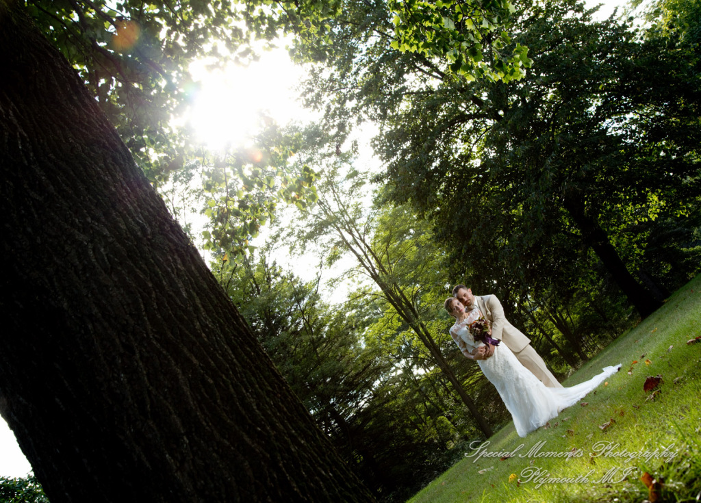 Melissa & Jeremy at Tri-county Sportsmen's League Saline MI wedding photography