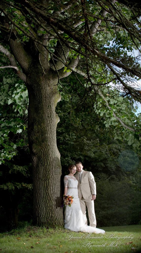 Melissa & Jeremy at Tri-county Sportsmen's League Saline MI wedding photography