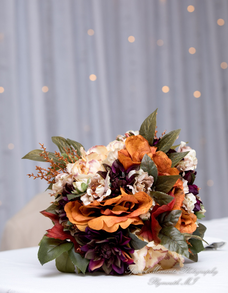 Melissa & Jeremy at Tri-county Sportsmen's League Saline MI wedding photography