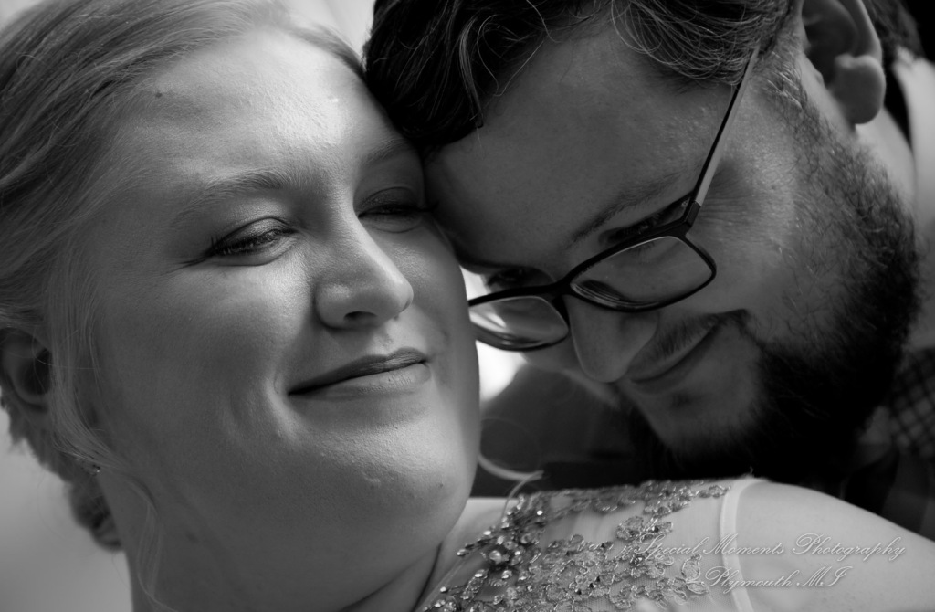 Anne & Alan at American Polish Cultural Center Troy MI wedding photography