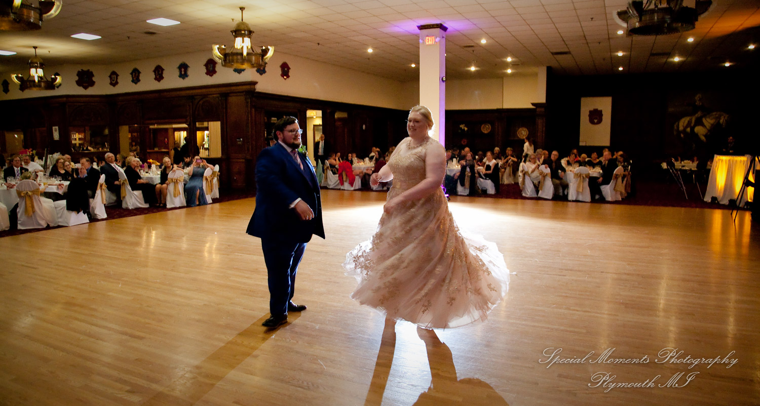 Anne & Alan at American Polish Cultural Center Troy MI wedding photography