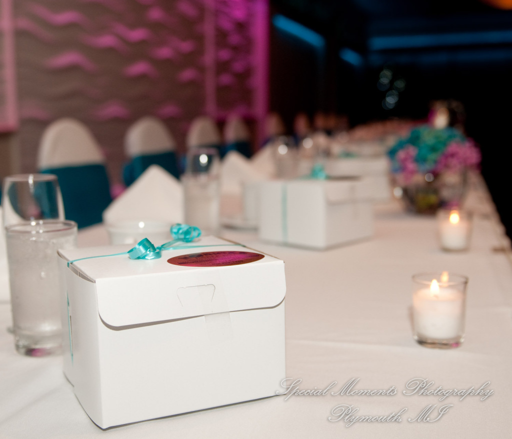 Gabrielle & Justin at Arnaldo's Banquet Center Riverview MI wedding photography