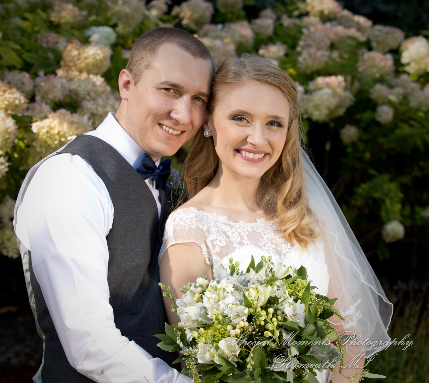 Hannah & Cameron at Grecian Center Southgate MI wedding photography