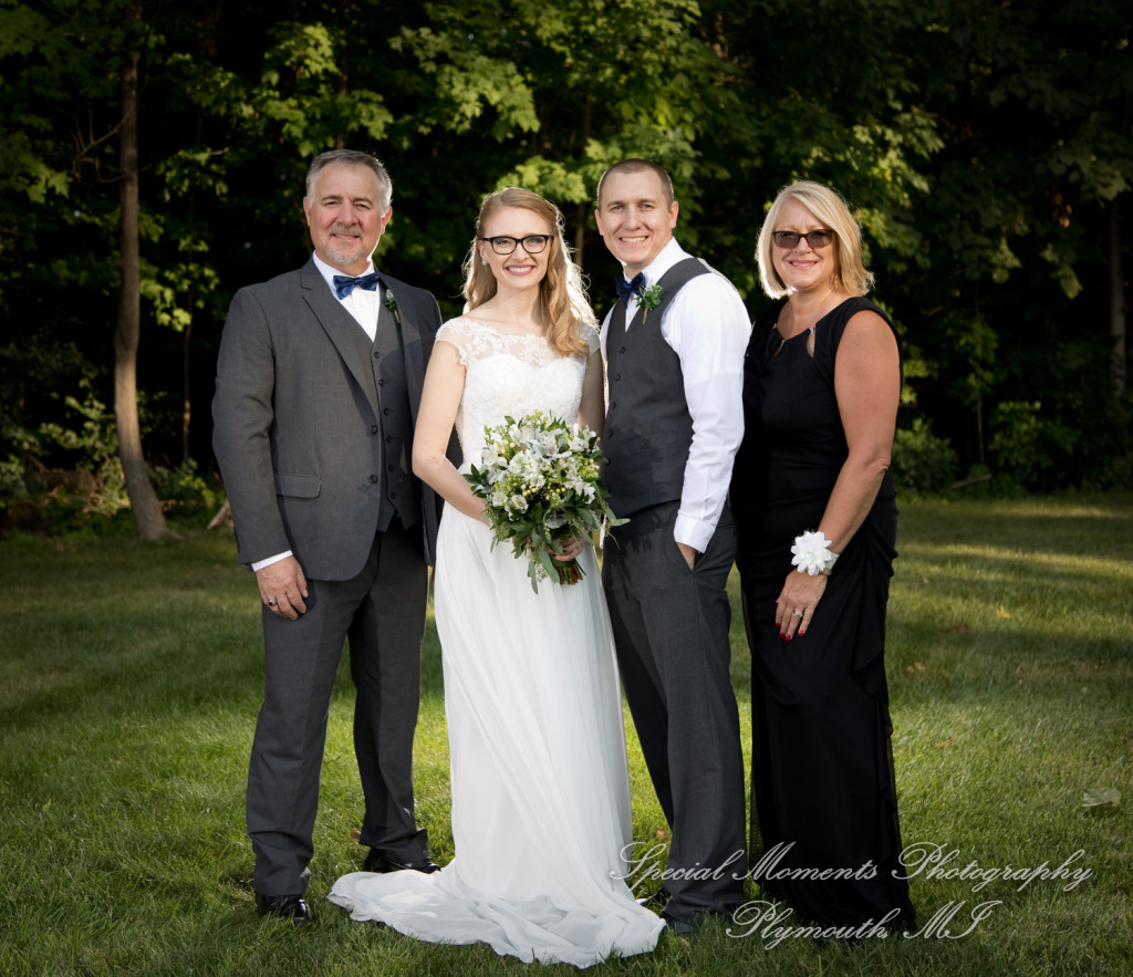 Hannah & Cameron at Grecian Center Southgate MI wedding photography