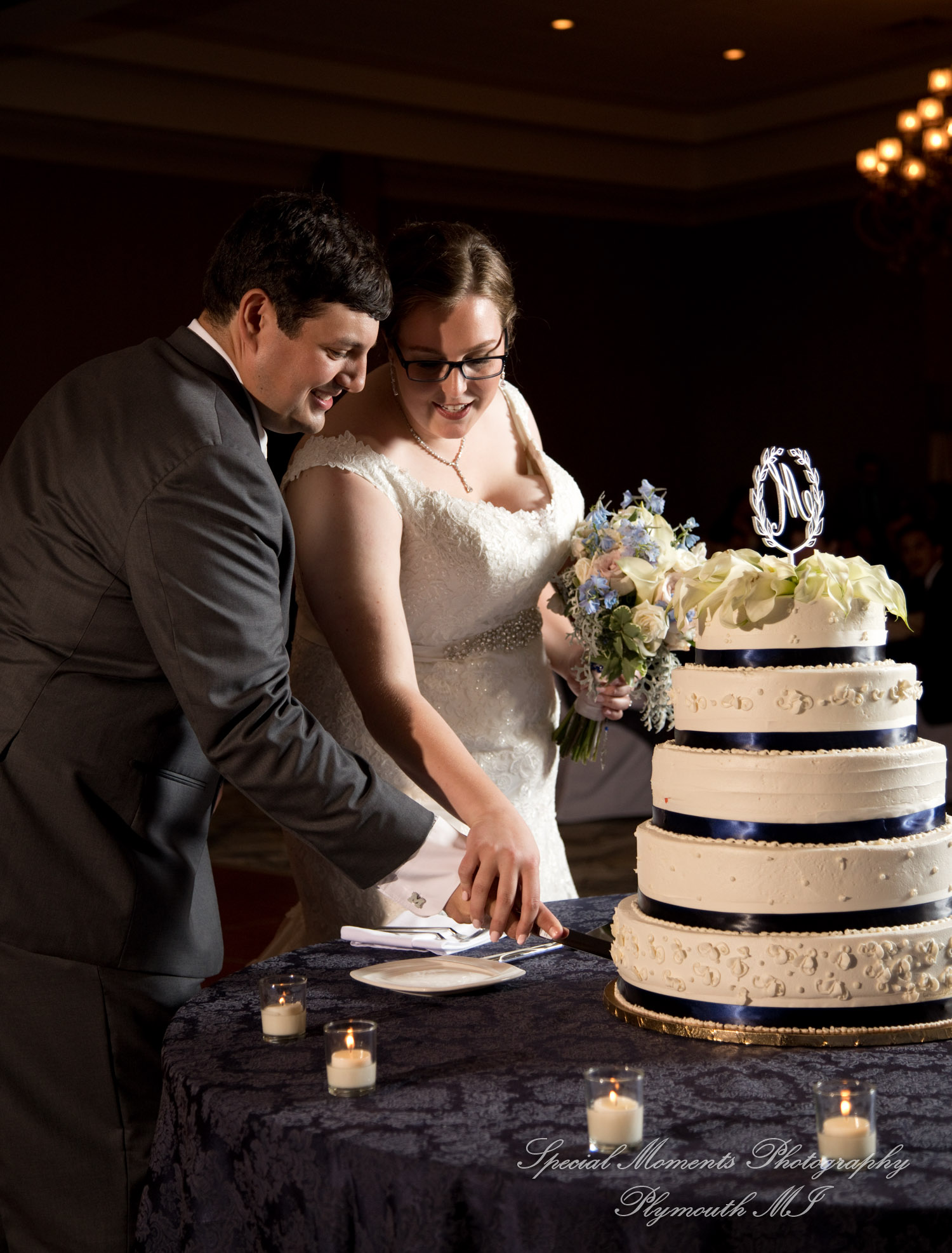 Mary & Jarrett at Kensington Hotel Ann Arbor MI wedding photography