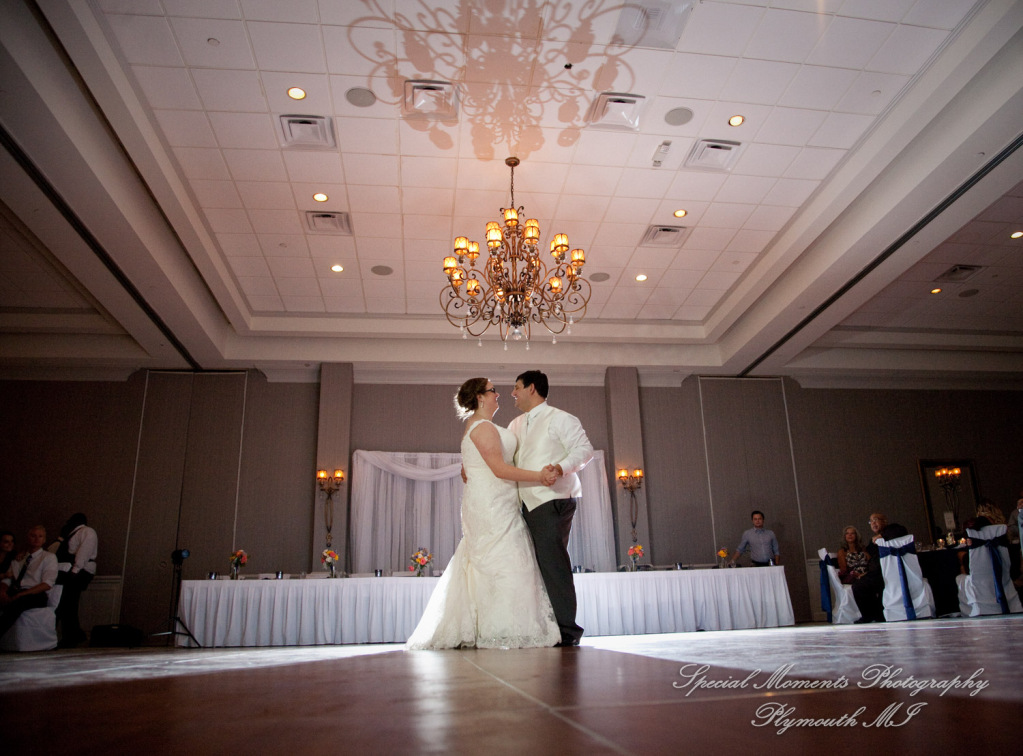 Mary & Jarrett at Kensington Hotel Ann Arbor MI wedding photography