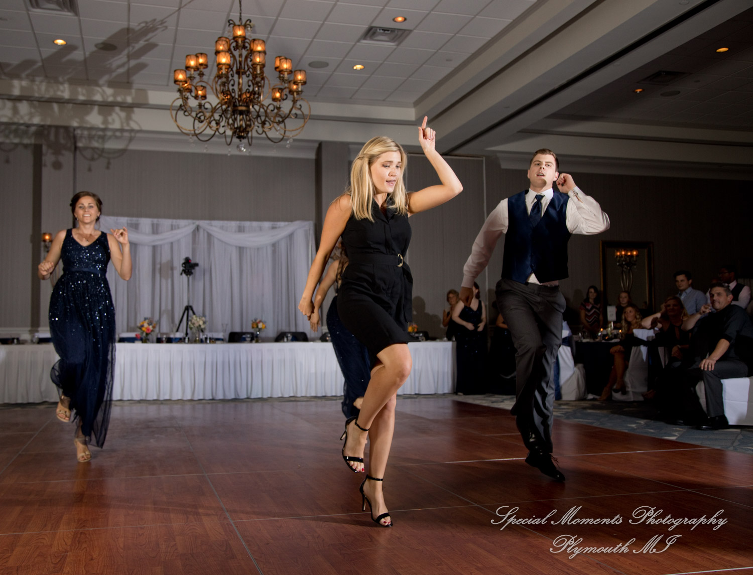 Mary & Jarrett at Kensington Hotel Ann Arbor MI wedding photography