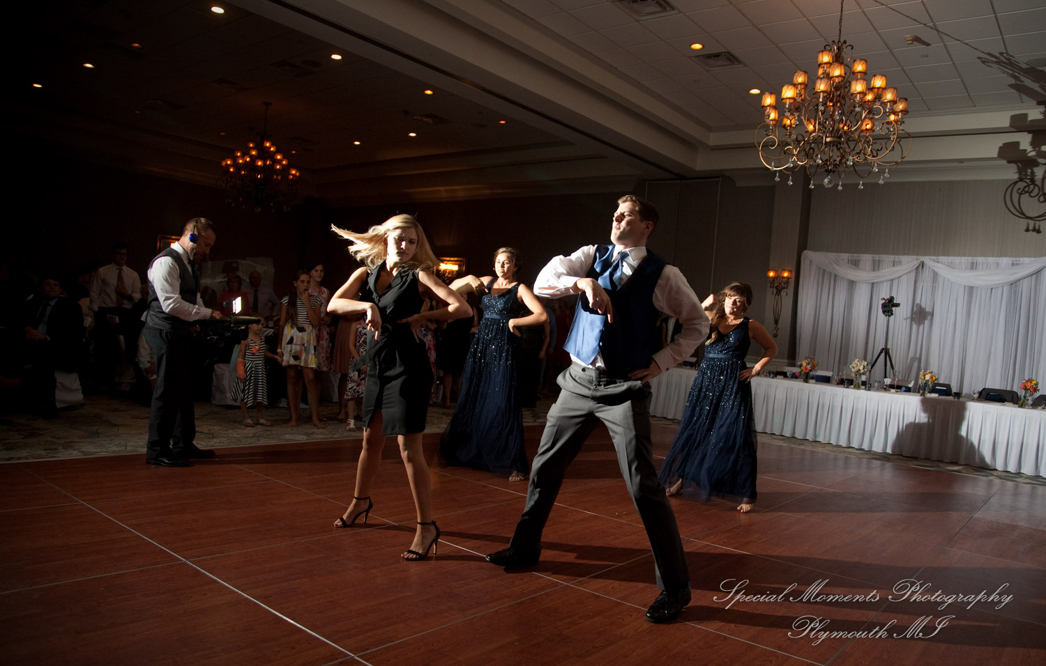 Mary & Jarrett at Kensington Hotel Ann Arbor MI wedding photography