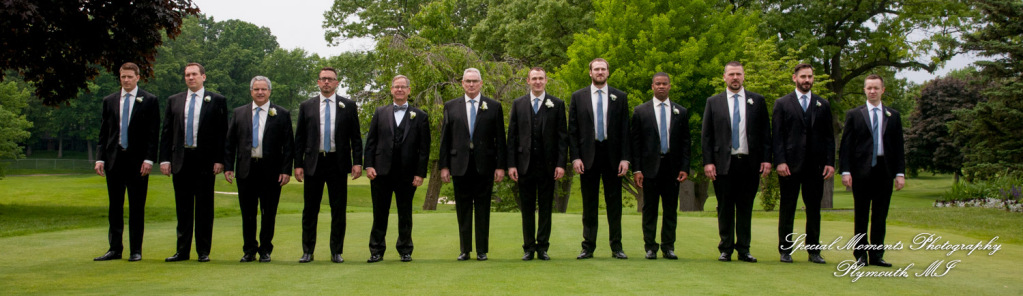 Emily & Scott at Kalamazoo Country Club Kalamazoo MI wedding photography