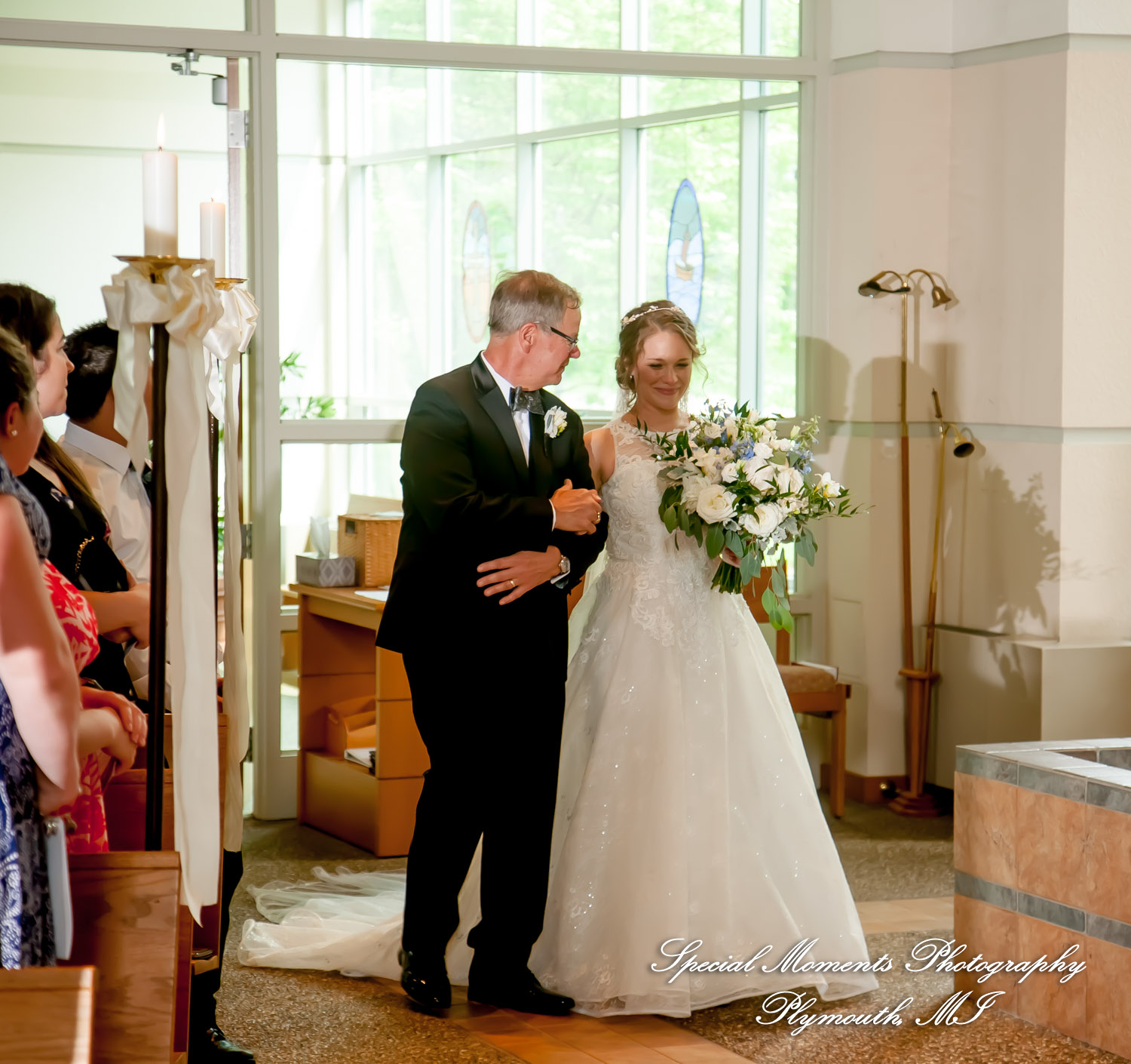Emily & Scott at Prince Of Peace Lutheran Church Portage MI wedding photography