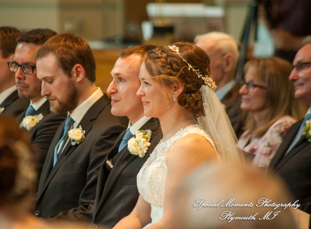 Emily & Scott at Prince Of Peace Lutheran Church Portage MI wedding photography