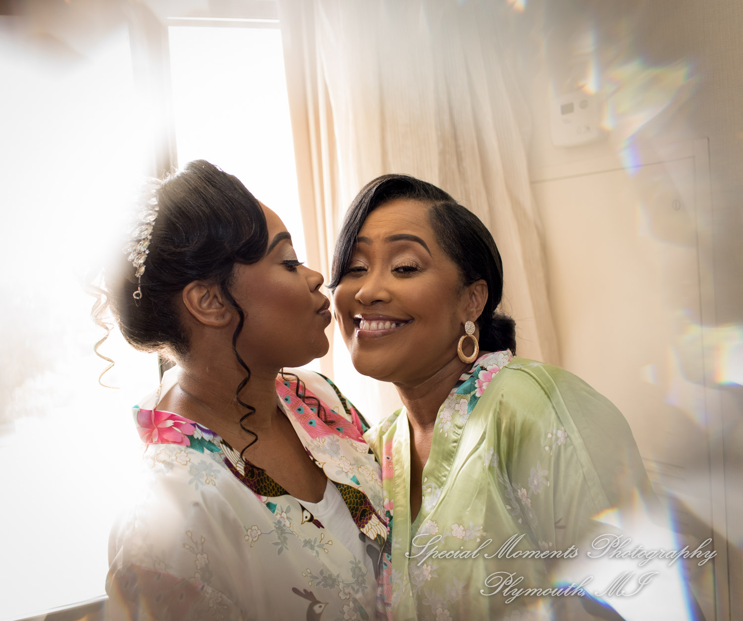 Maria & Dominique at Bentley Banquet Conference Center Wyandotte MI wedding photography