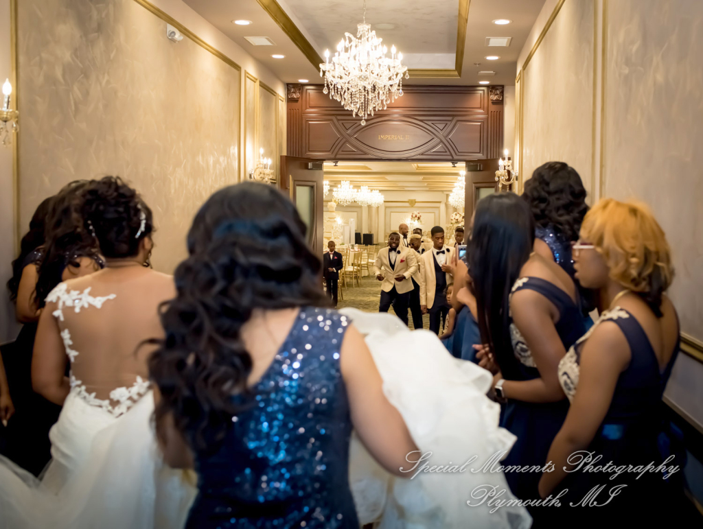 Maria & Dominique at Bentley Banquet Conference Center Wyandotte MI wedding photography