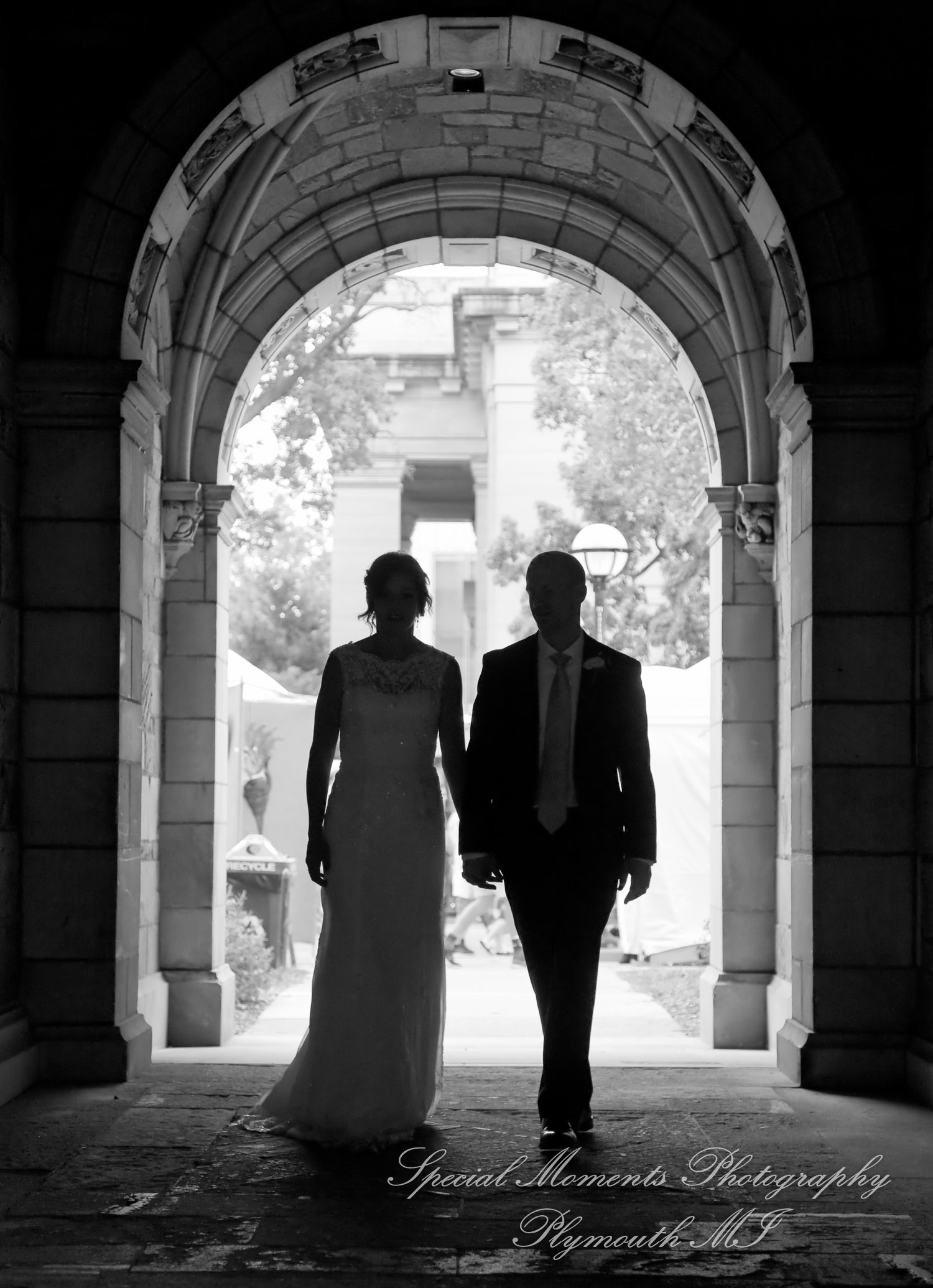Molly & Daniel at Polo Fields Golf & Country Club Ann Arbor MI wedding photography