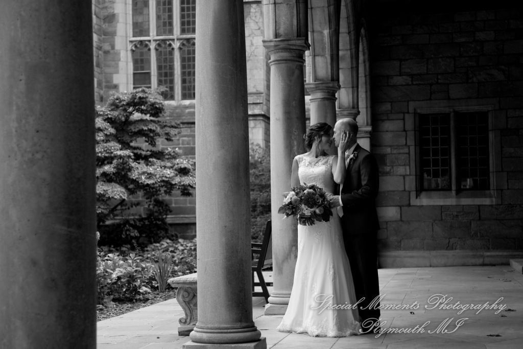 Molly & Daniel at Polo Fields Golf & Country Club Ann Arbor MI wedding photography