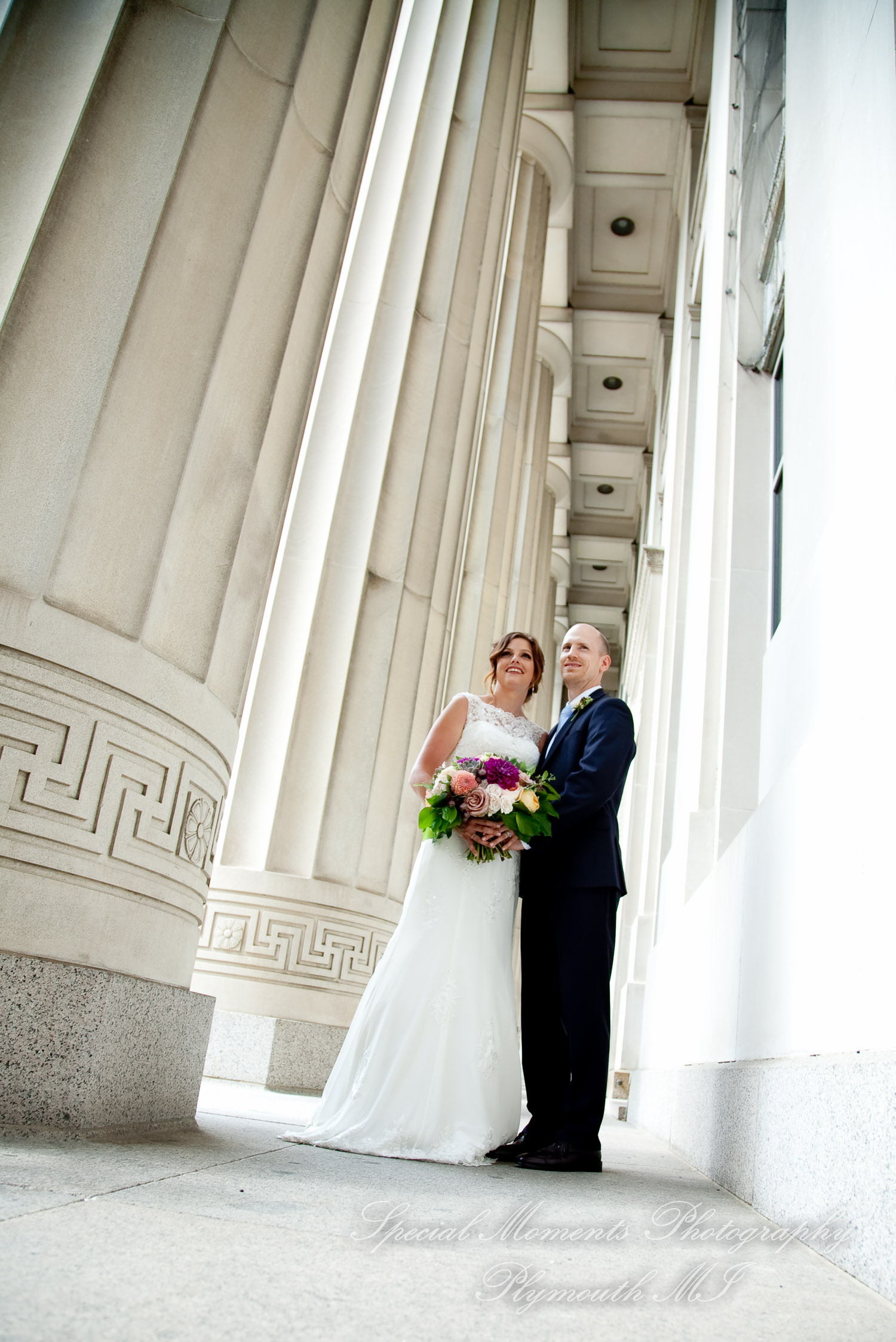 Molly & Daniel at Polo Fields Golf & Country Club Ann Arbor MI wedding photography