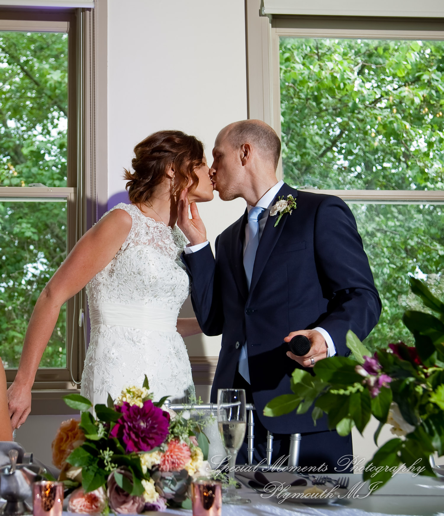Molly & Daniel at Polo Fields Golf & Country Club Ann Arbor MI wedding photography