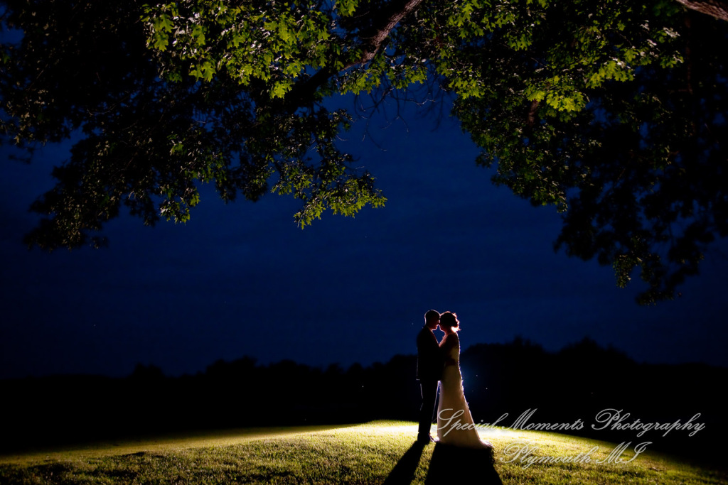 Molly & Daniel at Polo Fields Golf & Country Club Ann Arbor MI wedding photography