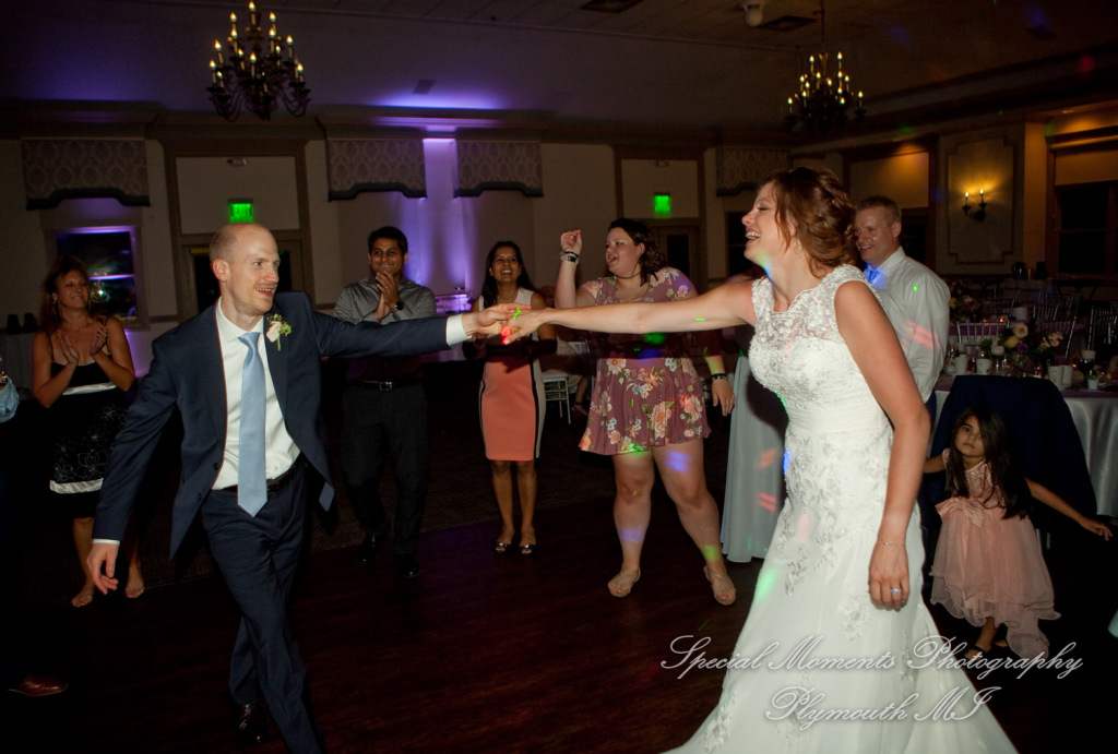 Molly & Daniel at Polo Fields Golf & Country Club Ann Arbor MI wedding photography