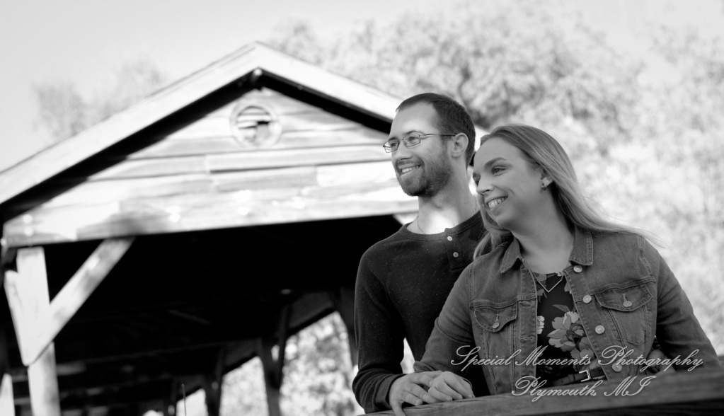 Elizabeth & Joe at Robert Long Park Commerce Twp. MI engagement photography