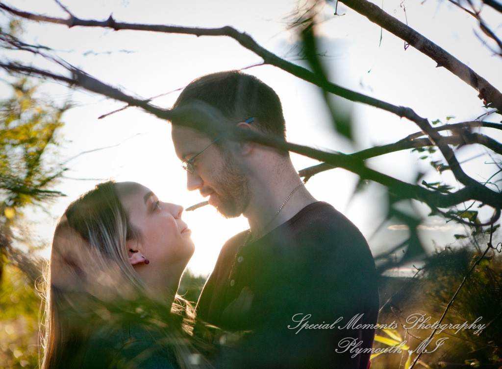 Elizabeth & Joe at Robert Long Park Commerce Twp. MI engagement photography
