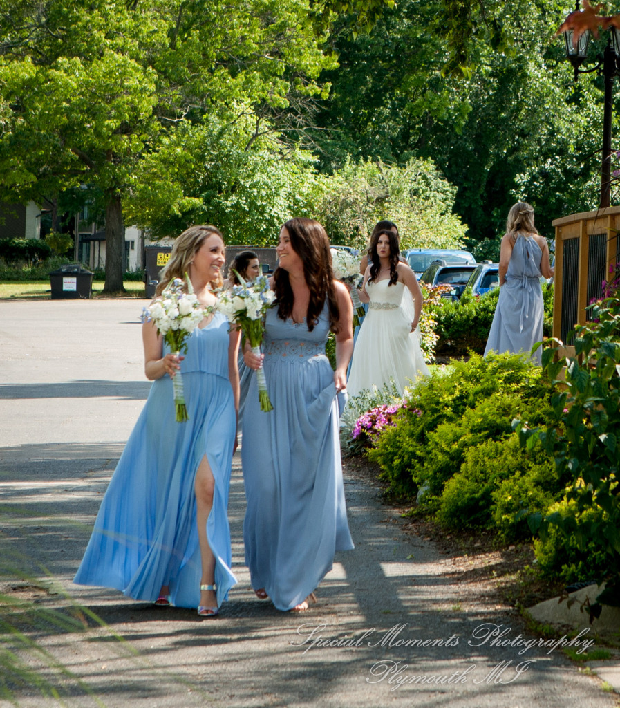 Emily & Christopher at Bay Pointe Golf Club West Bloomfield MI wedding photography