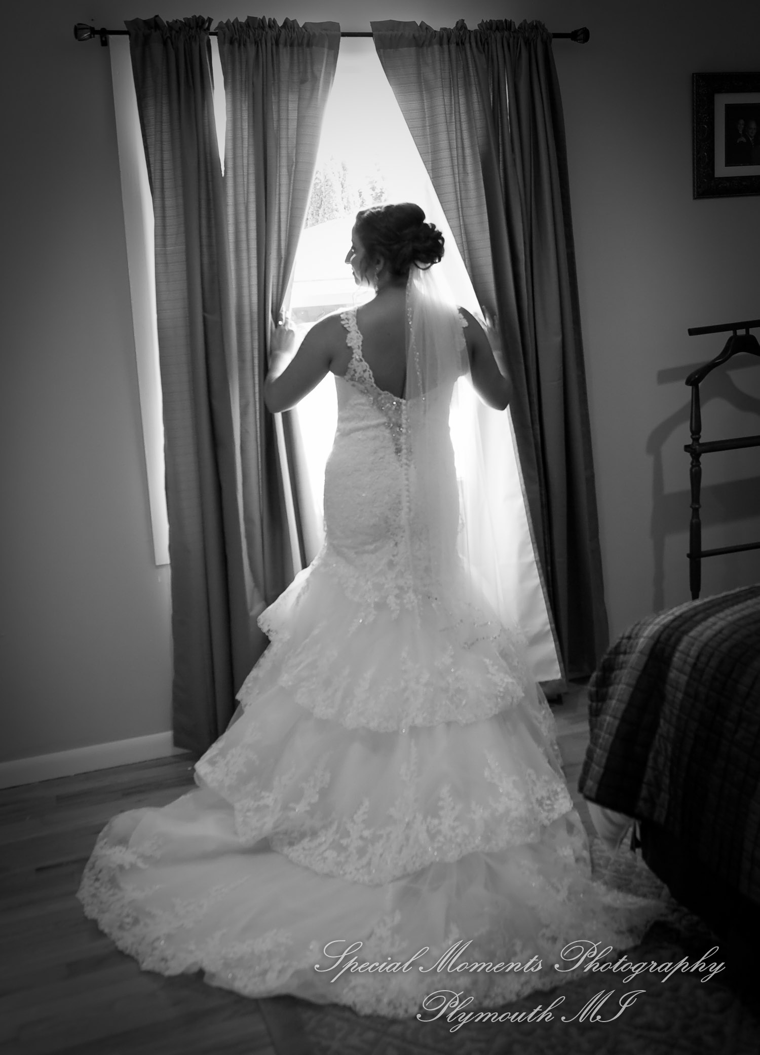 Stefanie & David at St. John Greek Orthodox Sterling Hts. MI wedding photography