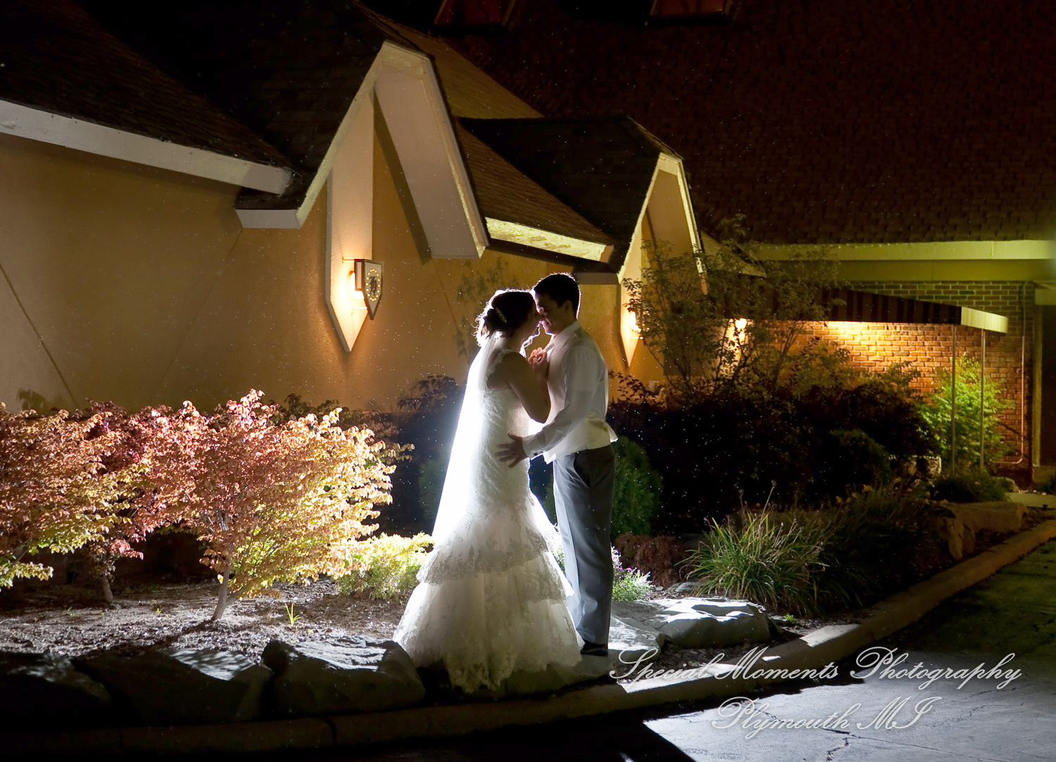 Stefanie & David at Larsa Palace Banquet Facility Warren MI wedding photography
