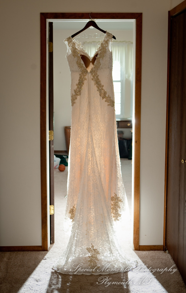 Kristine & Jeff at Newburg United Methodist Livonia MI wedding photography