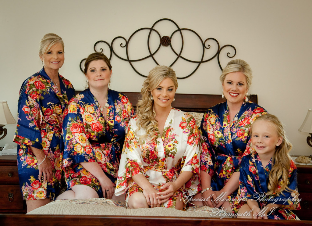 Kristine & Jeff at Newburg United Methodist Livonia MI wedding photography