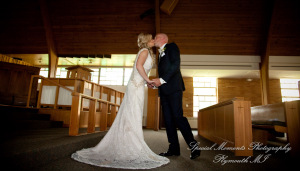 Kristine & Jeff at Newburg United Methodist Livonia MI wedding photography