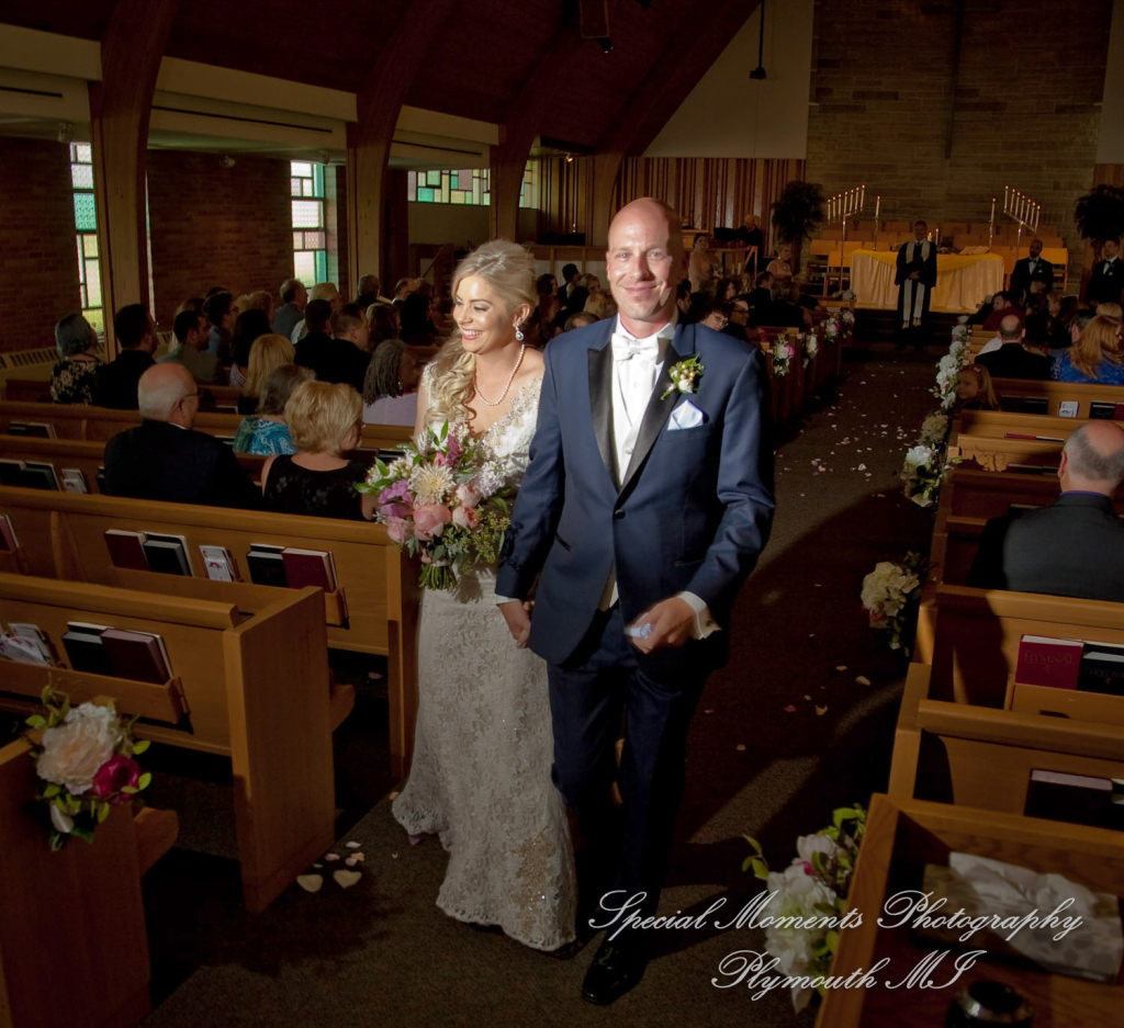 Kristine & Jeff at Newburg United Methodist Livonia MI wedding photography