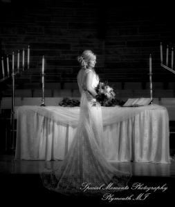 Kristine & Jeff at Newburg United Methodist Livonia MI wedding photography