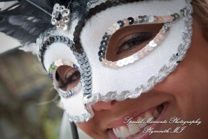 Sarah & Justin at Holiday Inn Express & Suites Southgate MI wedding photography