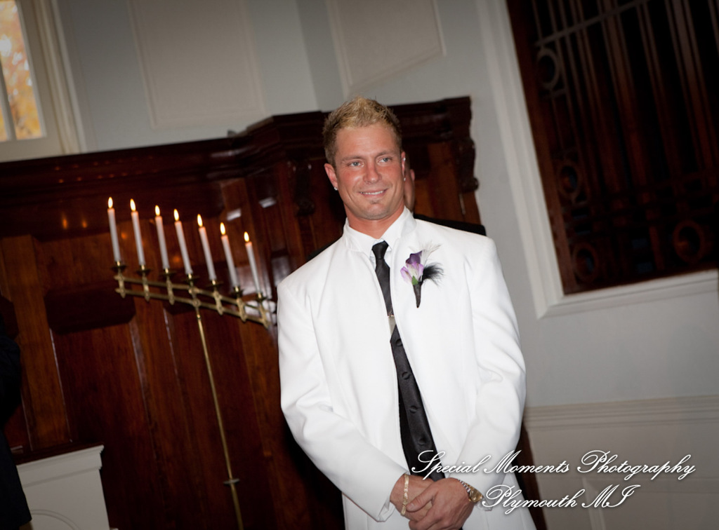 Sarah & Justin at Martha-Mary Chapel Dearborn MI wedding photography