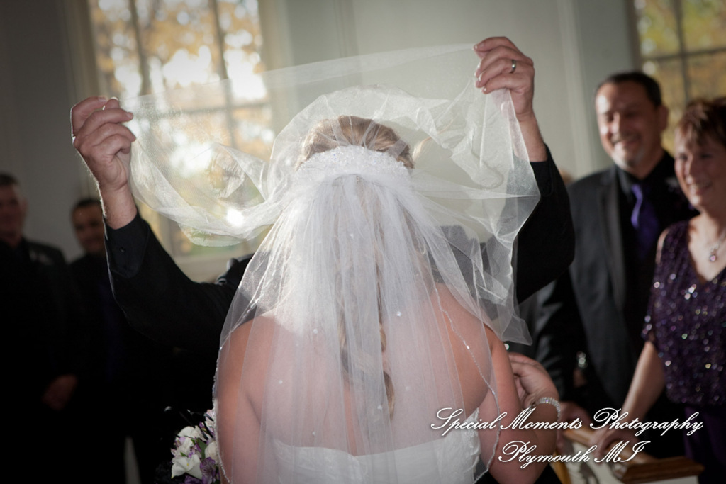 Sarah & Justin at Martha-Mary Chapel Dearborn MI wedding photography