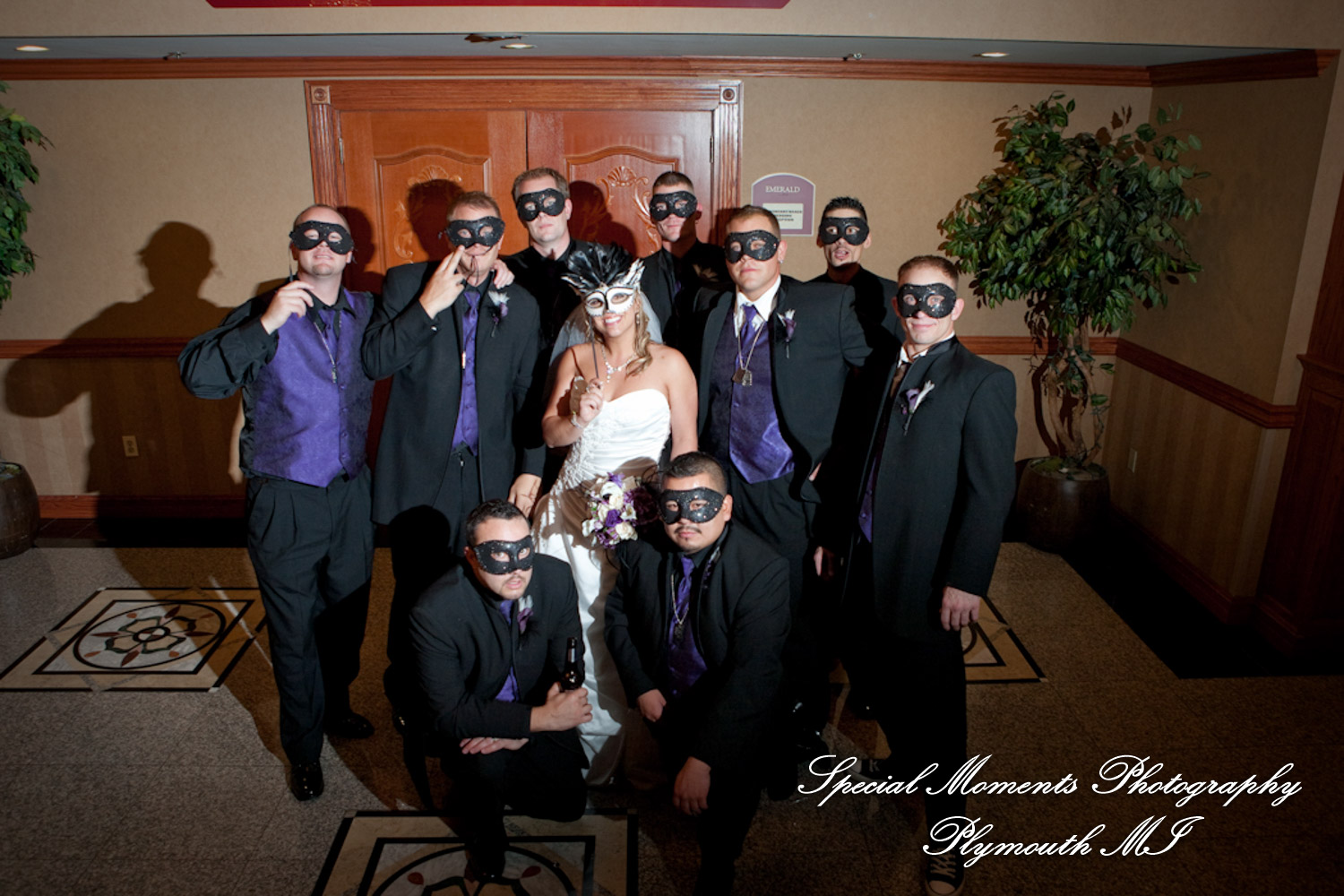 Sarah & Justin at Holiday Inn Express & Suites Southgate MI wedding photography