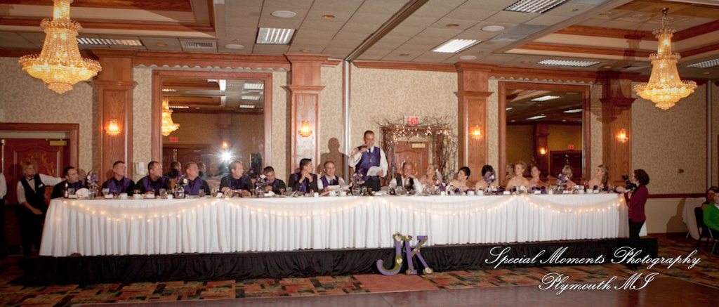 Sarah & Justin at Holiday Inn Express & Suites Southgate MI wedding photography