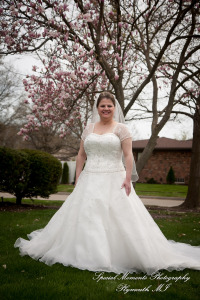 Sarah & John at St. Stephens Episcopal Wyandotte MI wedding photograph