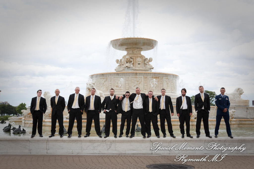 Joshua & Laura at The Detroit Yacht Club Detroit MI wedding photography