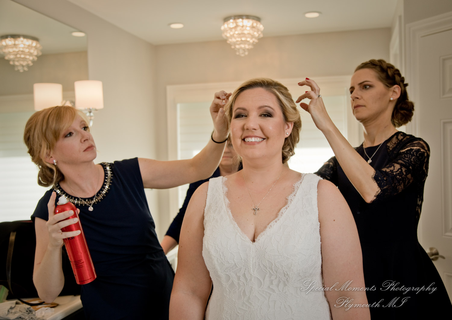 Wellers East Garden Saline MI wedding photograph