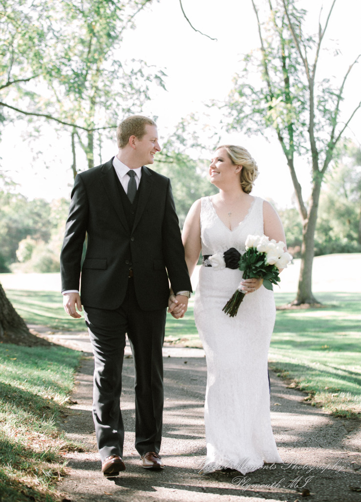 Wellers East Garden Saline MI wedding photograph