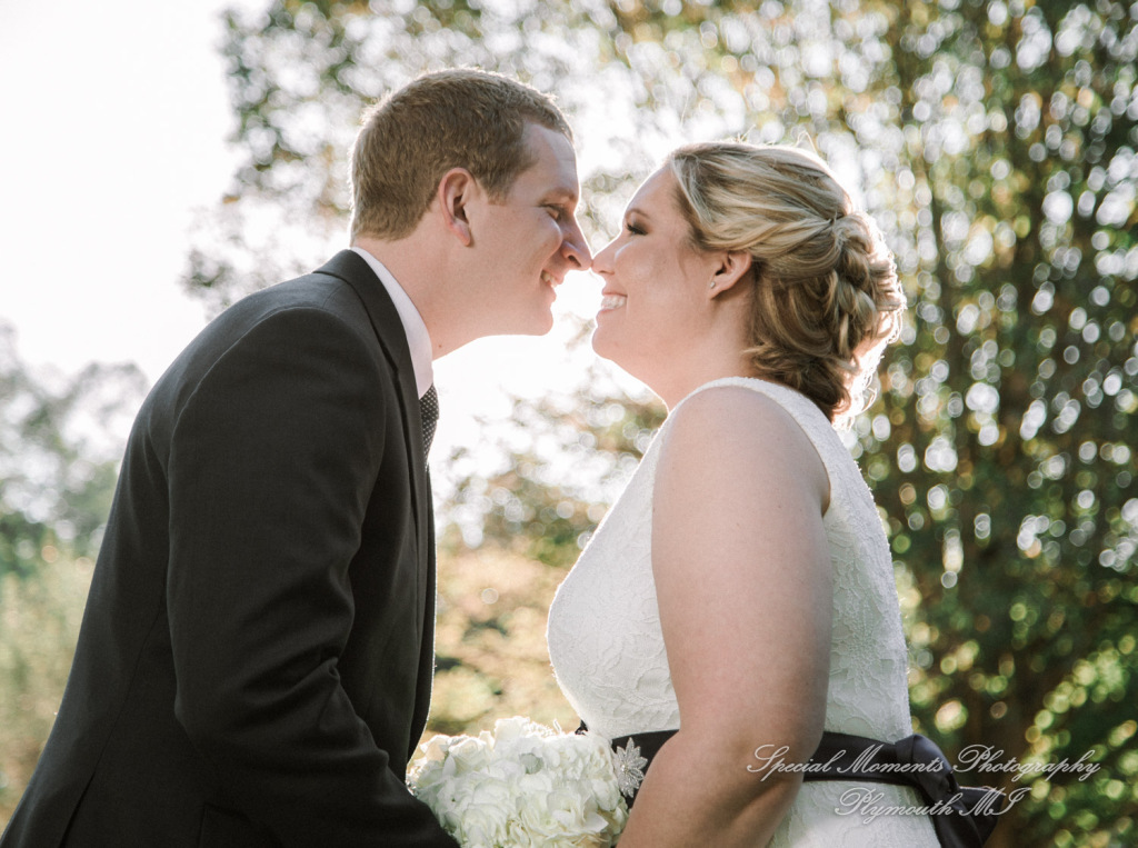 Wellers East Garden Saline MI wedding photograph